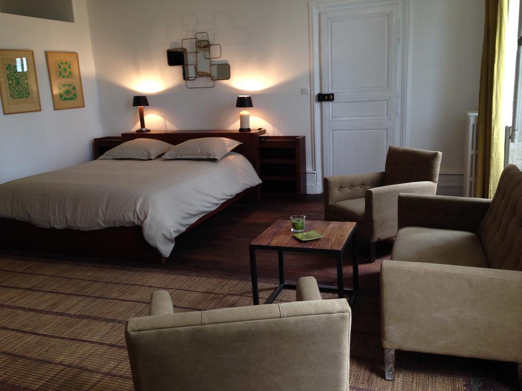 Les Chambres d'Hôtes du Bois Joli Semur-en-Auxois Exterior foto